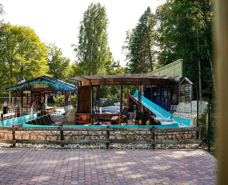 Wild Wasserbahn im Landerlebnis